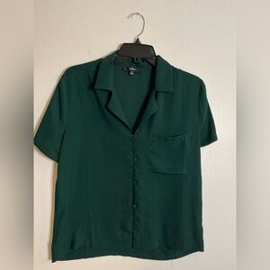 Lulu's deep green button down shirt